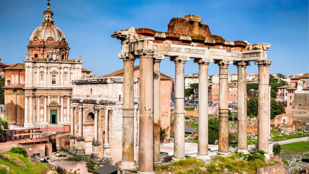 Hotel-Reyes-Rome-Background-Imperial-Forum